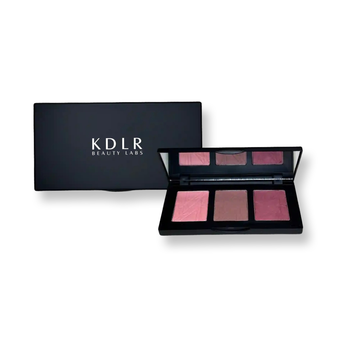 Baddie B Blush Palette with 3 shades for a radiant glow, blendable formula, Jojoba Oil nourishment, suitable for all skin tones. Variant: Squish